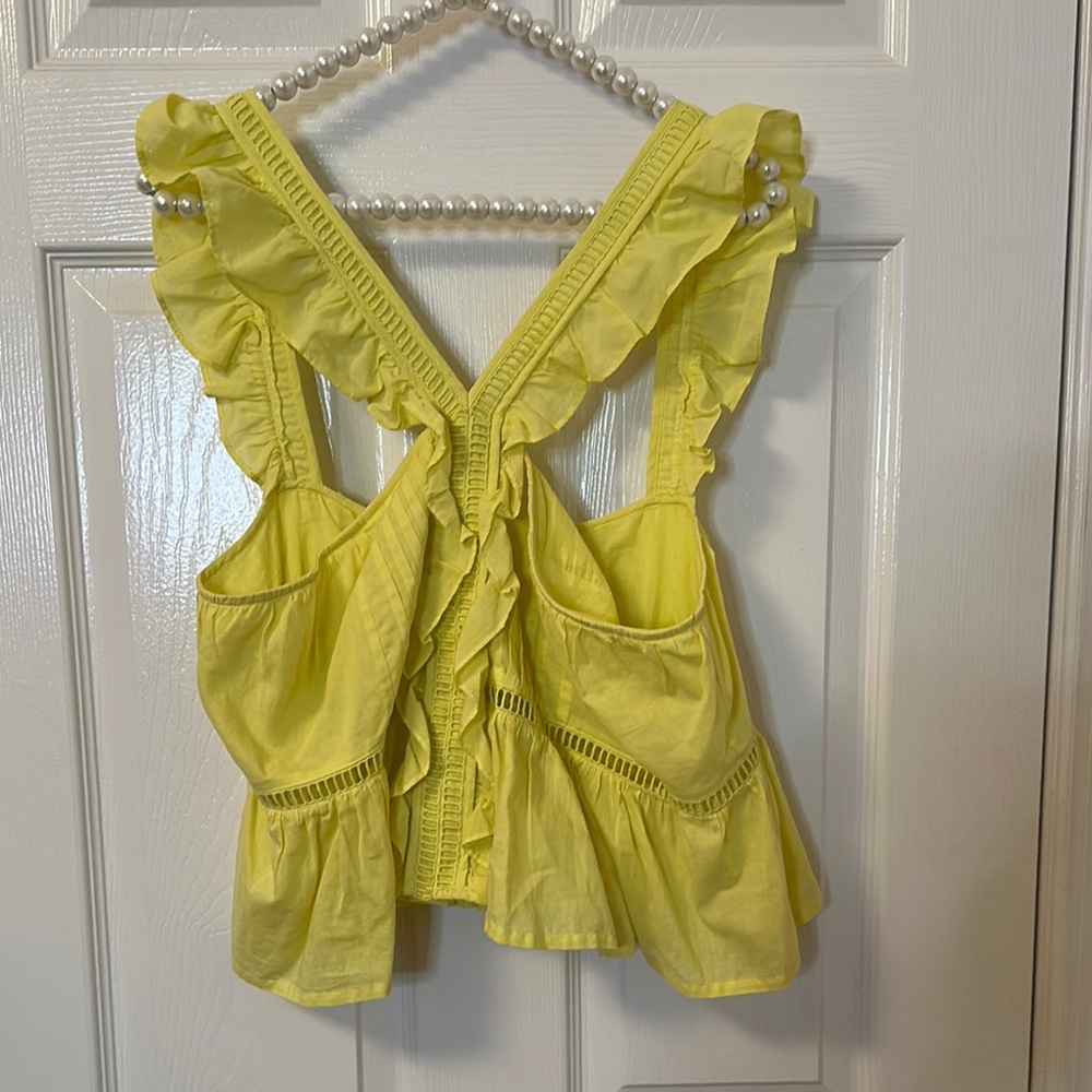 Tularosa Sz L Top 18.5” across bust, 20” long